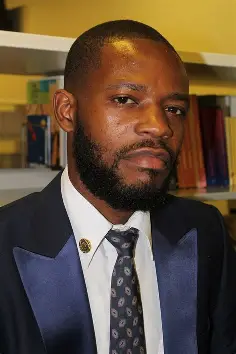 Robert Mazivisa